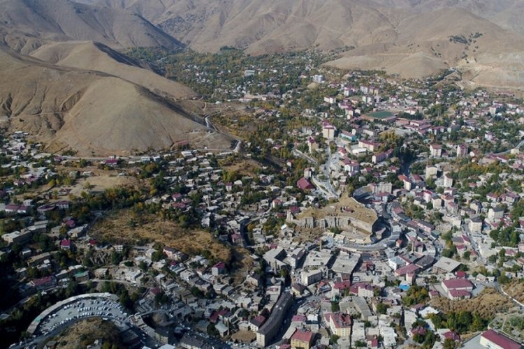 Bitlis'te toplantı ve g&ouml;steri y&uuml;r&uuml;y&uuml;şleri hakkında flaş karar