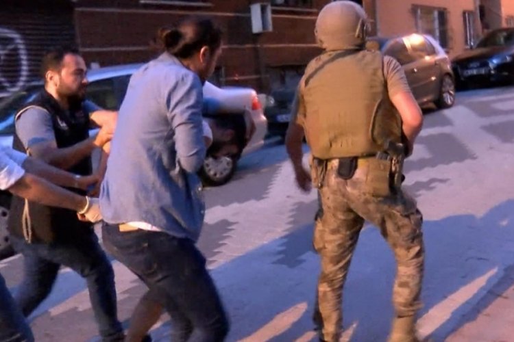 Hareketli dakikalar: Ka&ccedil;an ş&uuml;pheli b&ouml;yle yakalandı