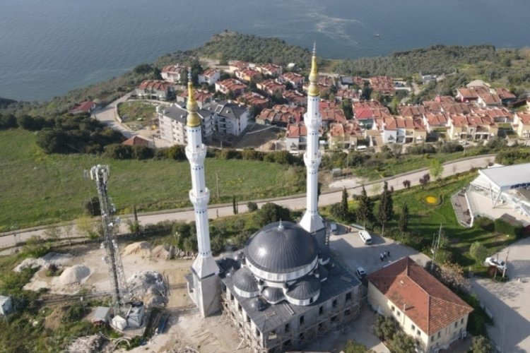 Bursa Gemlik'te Cami'nin yapımı yarım kaldı