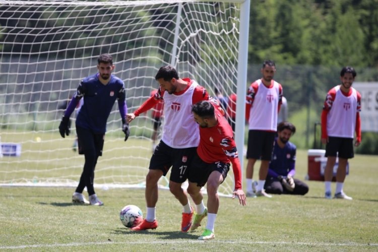 Sivasspor, hazırlıklarına devam etti