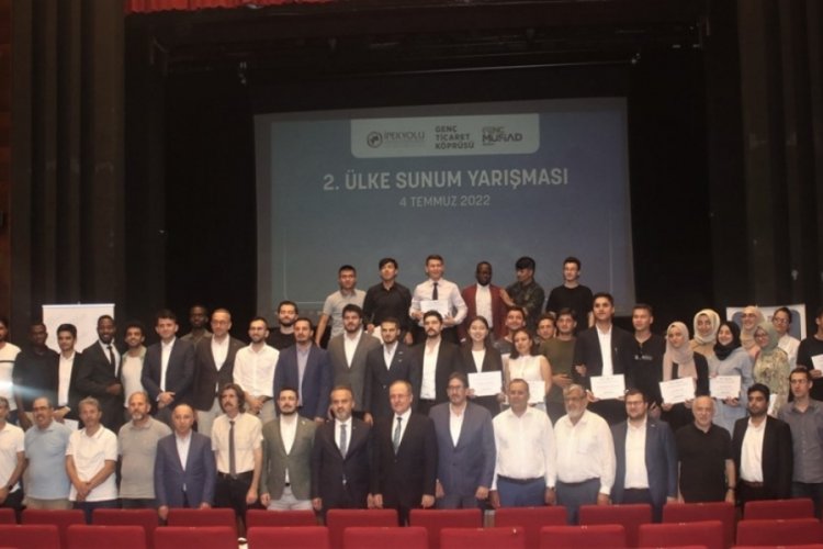 Bursa'da gen&ccedil; Ticaret K&ouml;pr&uuml;s&uuml; Projesi'nin finali ger&ccedil;ekleştirildi