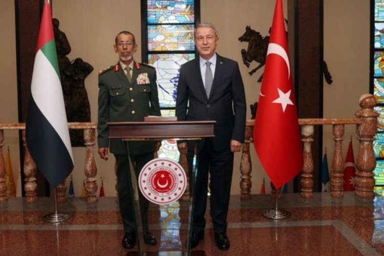 Bakan Akar, BAE Genelkurmay Başkanı Rumaithi'yi ağırladı