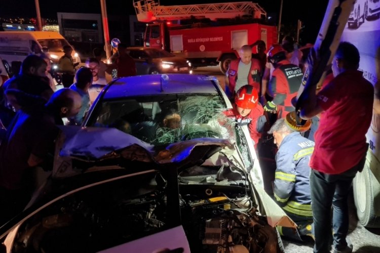 Kaza sonrası &ouml;fkelerini basın mensuplarından &ccedil;ıkarmaya kalktılar
