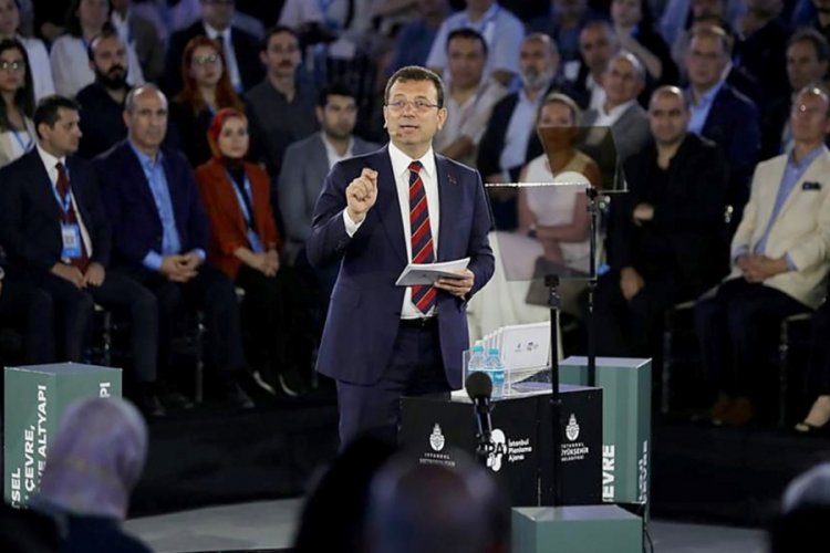İmamoğlu, Vizyon 2050 Strateji Belgesi'ni a&ccedil;ıkladı