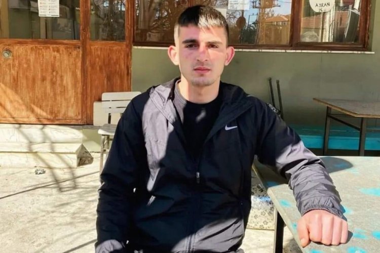 Balıkesir'de kız arkadaş tartışması &ouml;l&uuml;mle bitti