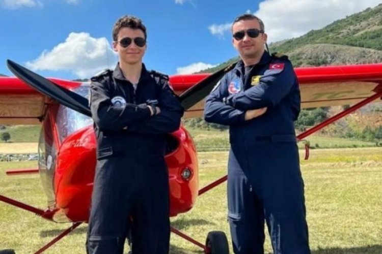 T&uuml;rkiye'nin en gen&ccedil; pilotu gen&ccedil;lere ilham verdi