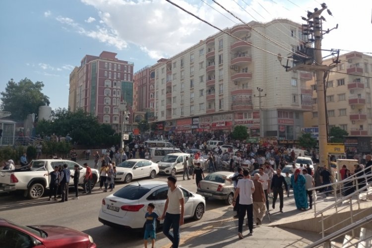 &Ouml;zel hastanede patlama: Hastalar tahliye ediliyor