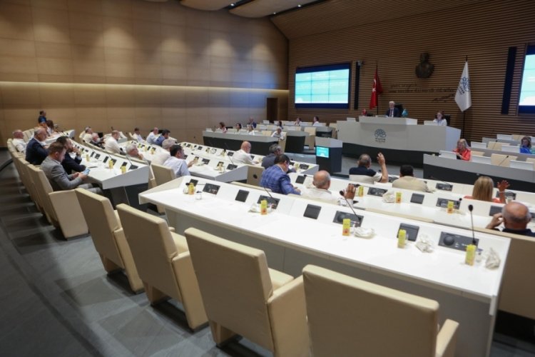 Bursa'nın Nil&uuml;fer Belediye Başkan'ı Erdem: Ka&ccedil;ak yapıyla topyekun m&uuml;cadele edilmeli