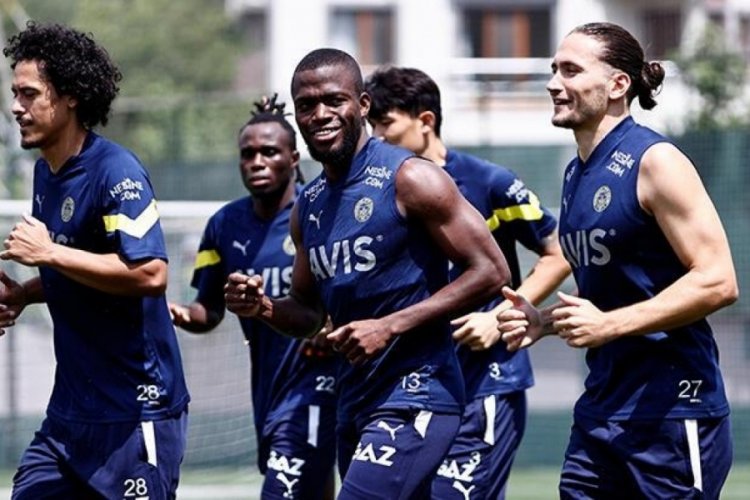 Fenerbah&ccedil;e'de yeni sezon hazırlıklarına devam