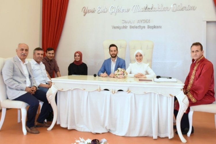 Bursa'da nikah memuru kendi oğlunun nikahını kıydı