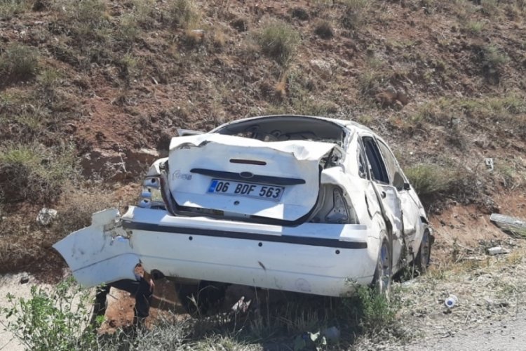 Kırıkkale'de iki otomobilin &ccedil;arpışmasıyla 7 kişi yaralı