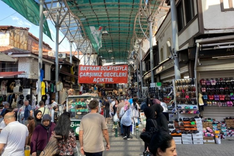 Bursa'da bayram &ouml;ncesi Kapalı &Ccedil;arşı'da son durum ne? (&Ouml;ZEL HABER)