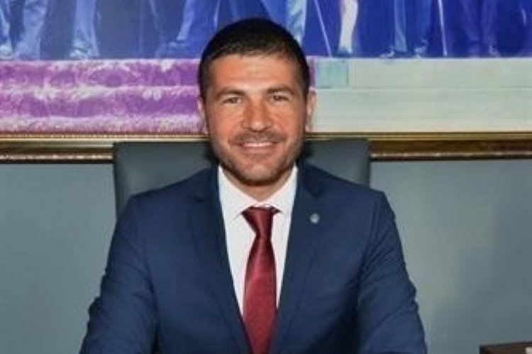 Fo&ccedil;a Belediye Başkanı ve 53 sanığın yargılandığı &ccedil;ete davasında 9 tahliye