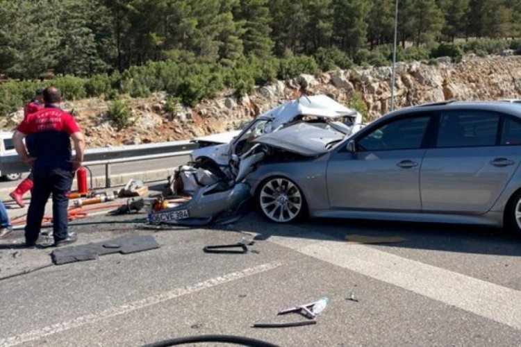 Denizli'de feci kaza: 1 &ouml;l&uuml;, 6 yaralı