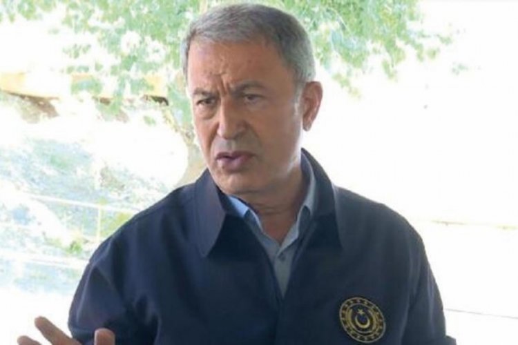 Bakan Akar sınır hattında a&ccedil;ıklamalarda bulundu