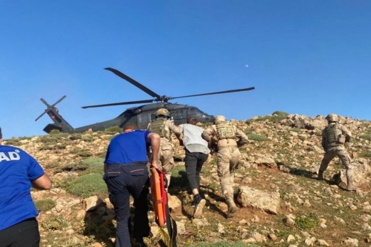 Rahatsızlanan vatandaş, Tunceli'den helikopterle Elazığ'a sevk edildi