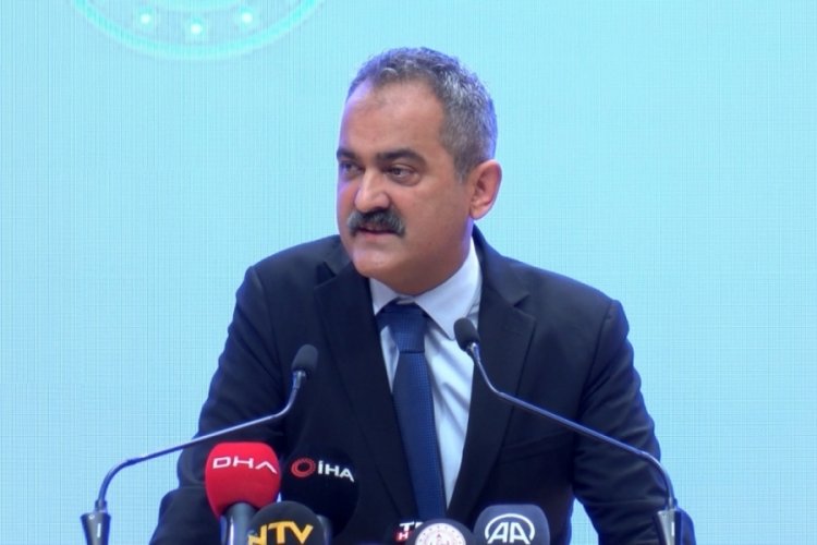 MEB'den flaş karar! 'Aile Okulu Projesi' t&uuml;m okullarda başlıyor