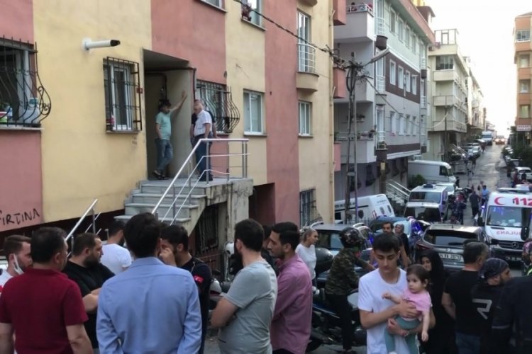 Boşanma aşamasındaki eşine mesaj atıp, intihar etti