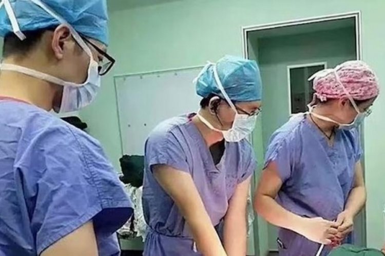 20 yıldır idrarından kan gelen şahıs, hastanede kadın olduğunu &ouml;ğrendi