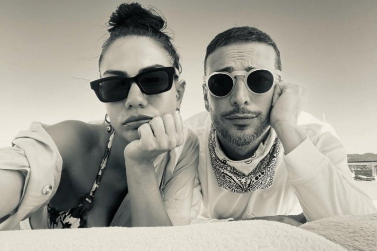 Demet &Ouml;zdemir ile Oğuzhan Ko&ccedil;'un dudak u&ccedil;uklatan d&uuml;ğ&uuml;n masrafı