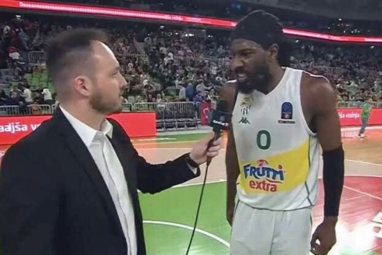 Frutti Extra Bursaspor'dan "Pitbull" Holland'a veda