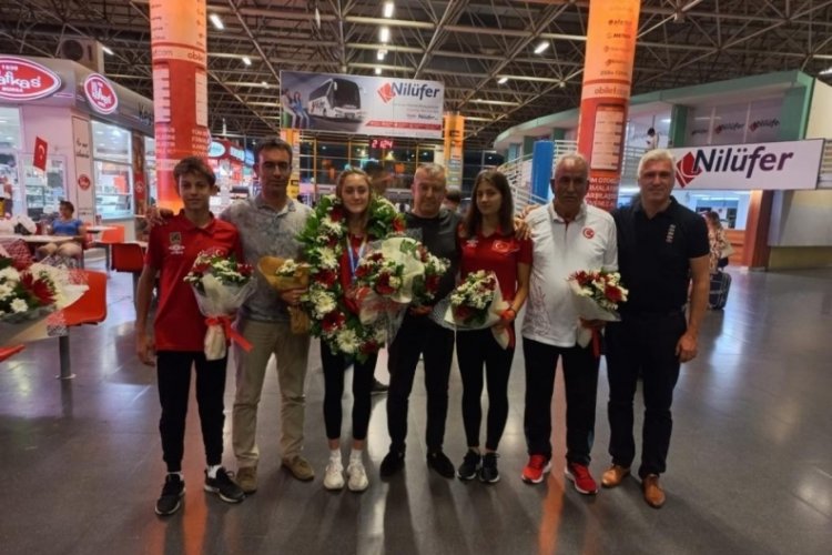 Bursalı sporcular Polonya'da b&uuml;y&uuml;k başarı sergiledi