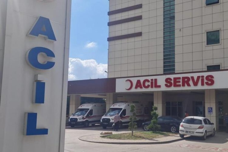 Sıra beklemek istemeyen hastadan hastane &ccedil;alışanına şiddet