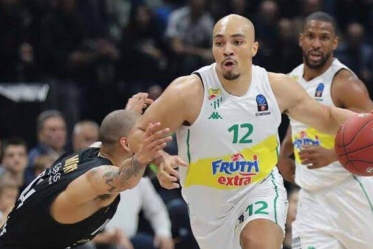 Frutti Extra Bursaspor'dan Andrews'a teşekk&uuml;rl&uuml; veda