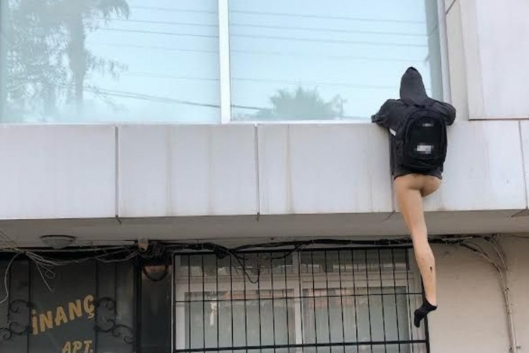 'Eve tırmanan hırsız'ın pantolonu &ccedil;alındı
