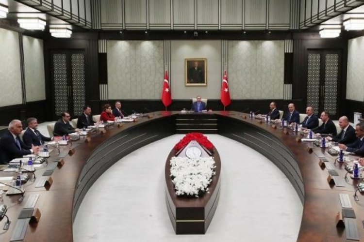 G&ouml;zler kabine toplantısında: KYK bor&ccedil;larına d&uuml;zenleme se&ccedil;enekleri masada