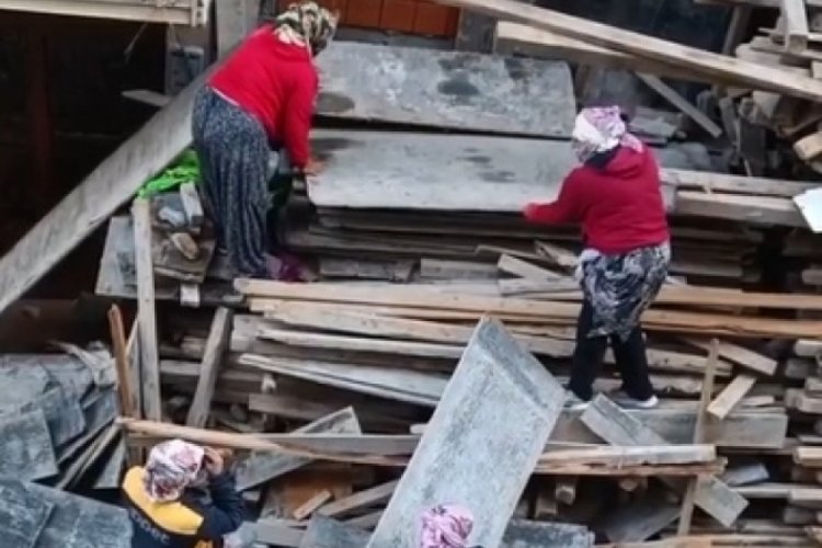 At arabalı kadınların hırsızlığı kamerada