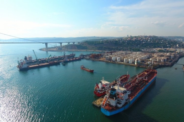Bakan Karaismailoğlu denizcilik istatistikleriyle ilgili a&ccedil;ıklama yaptı