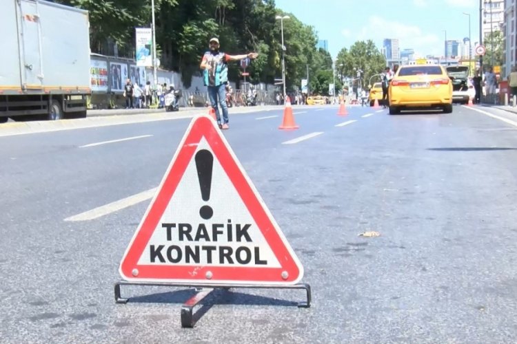 İstanbul'da taksilere denetim: Turist olsak bizi arabaya alırlar