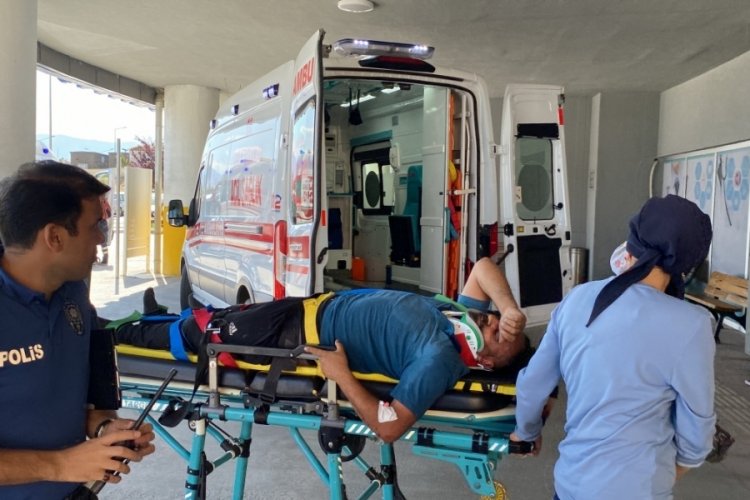 Erzincan'da kaza: İki tır &ccedil;arpıştı