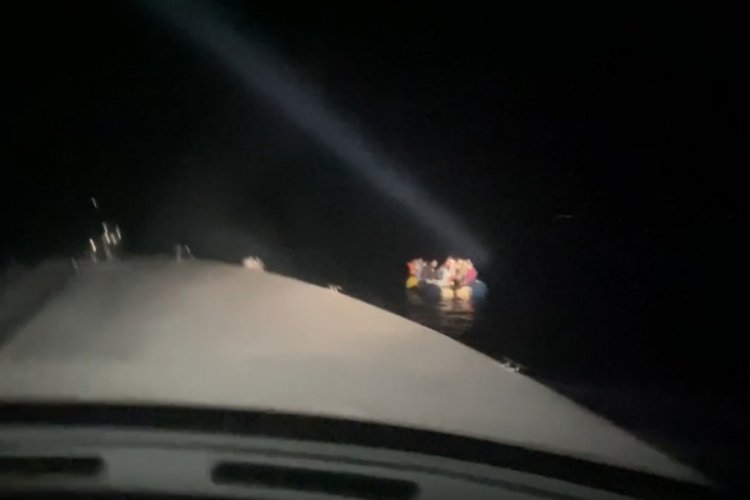 &Ccedil;anakkale a&ccedil;ıklarında 70 g&ouml;&ccedil;men kurtarıldı