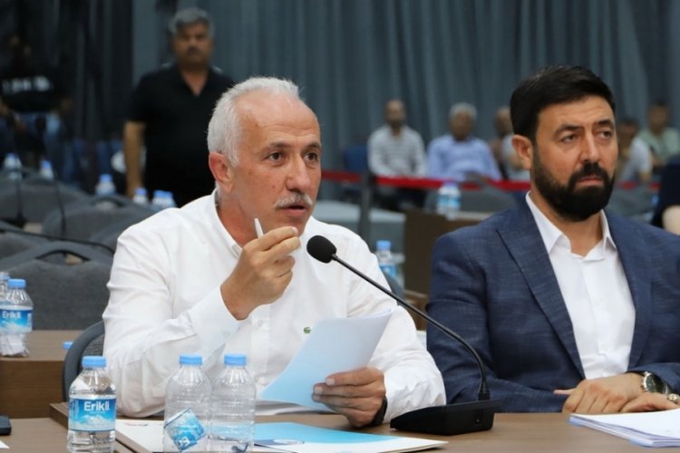 Akdeniz Belediye Başkanı Mustafa G&uuml;ltak'ın su sporları isyanı