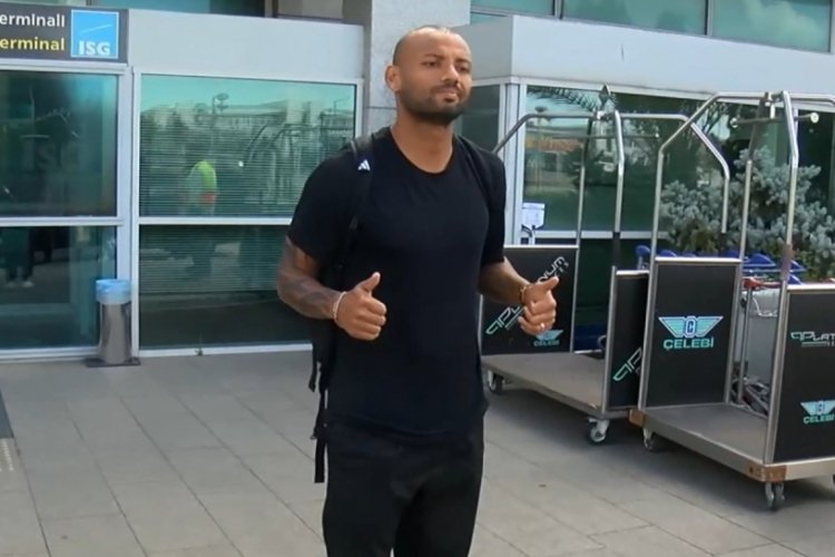 Joao Pedro, İstanbul'a geldi