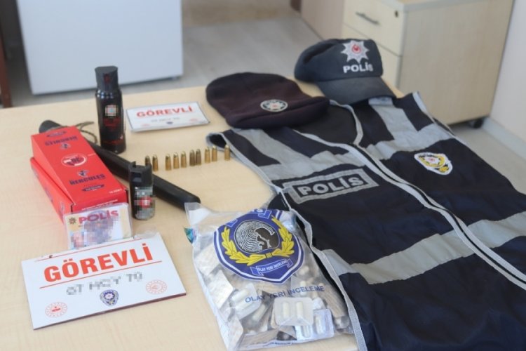 Polis, sahte polisi yakaladı