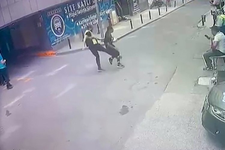 Otopark&ccedil;ı, hırsızı tekme atarak yakalayabildi