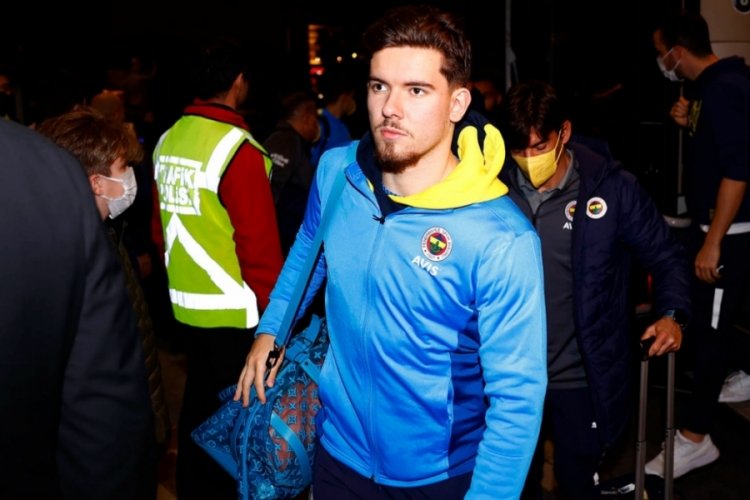 Fenerbah&ccedil;e'nin gen&ccedil; stoperi Ahmet Buğra, Zonguldak'a transfer oldu