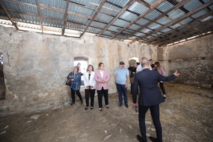 Bakan Derya Yanık Şuşa'yı ziyaret etti