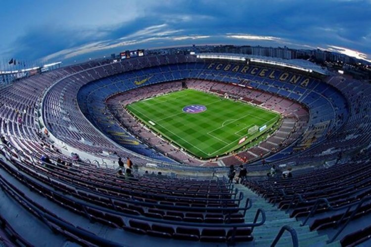 Barcelona'dan  kul&uuml;be nefes olacak yeni anlaşma!
