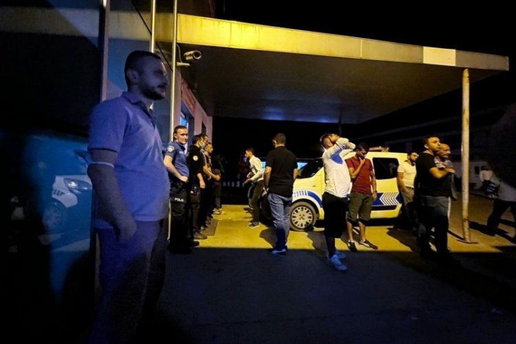 Kuzeni tarafından kalbinden bı&ccedil;aklanarak &ouml;ld&uuml;r&uuml;lm&uuml;şt&uuml;