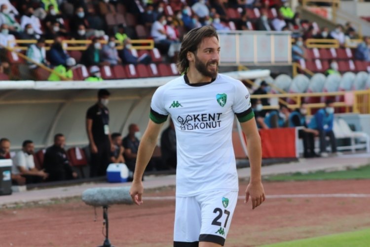 Kocaelispor, s&ouml;zleşme yenilediği Semih Karadeniz ile yollarını ayırdı