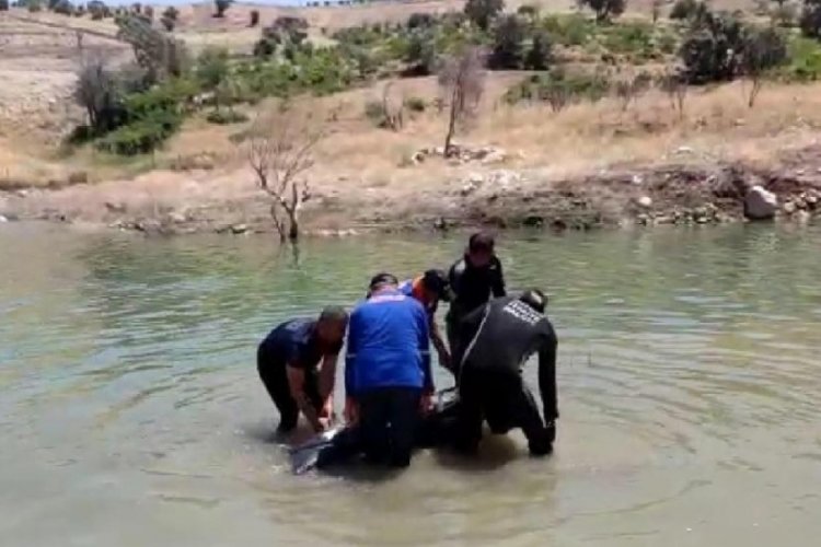 Piknik i&ccedil;in gittikleri g&ouml;lete giren 2 kadın boğuldu