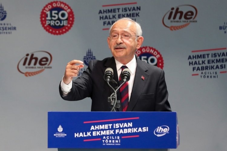 Kemal Kılı&ccedil;daroğlu İstanbul'da halk ekmek fabrikası a&ccedil;ılışına katıldı