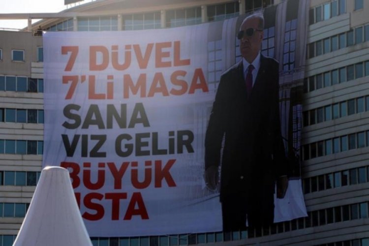Cumhurbaşkanı Erdoğan'ın Kayseri'de dikkatini &ccedil;eken pankart