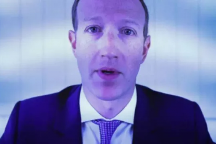 Hırsızlıkla su&ccedil;lanan Mark Zuckerberg'in başı fena dertte