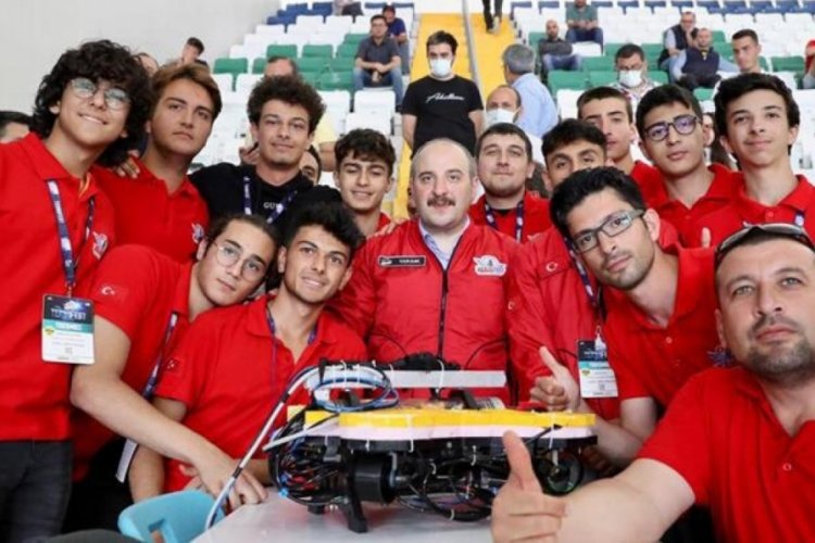 Bakan Varank: Su Altı Sistemleri Yarışması geleceğin trendleri a&ccedil;ısından &ccedil;ok &ouml;nemli