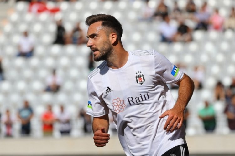 Beşiktaş'ta Kenan Karaman tedavisi i&ccedil;in İstanbul'a geliyor